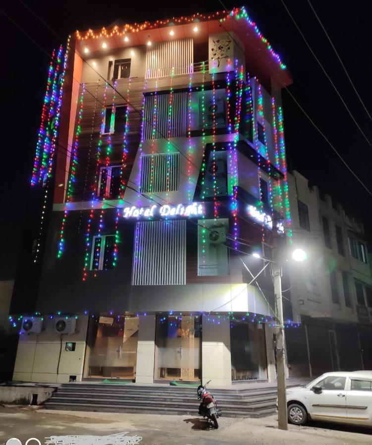 Hotel Delight Udaipur Bagian luar foto