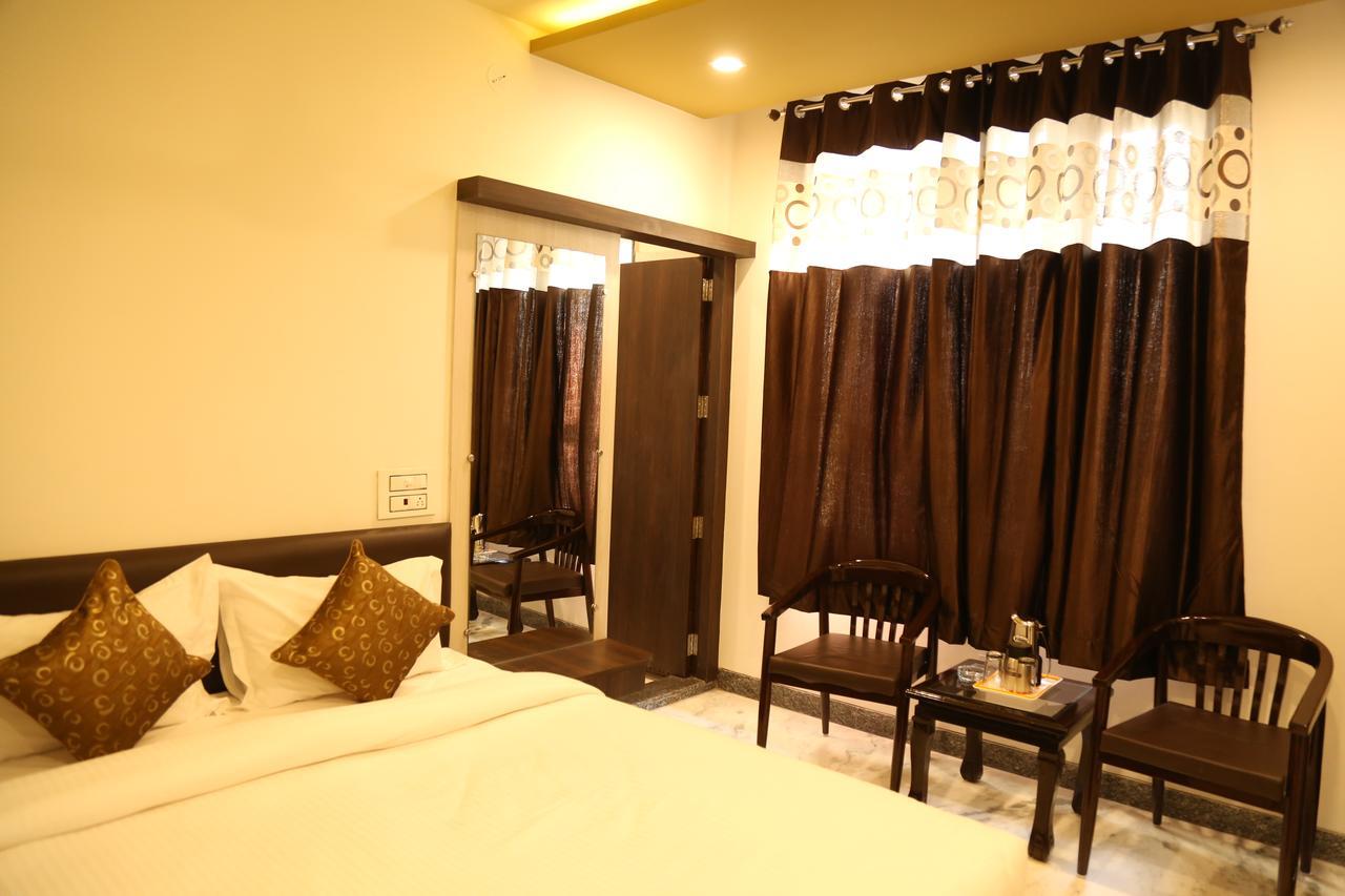 Hotel Delight Udaipur Bagian luar foto