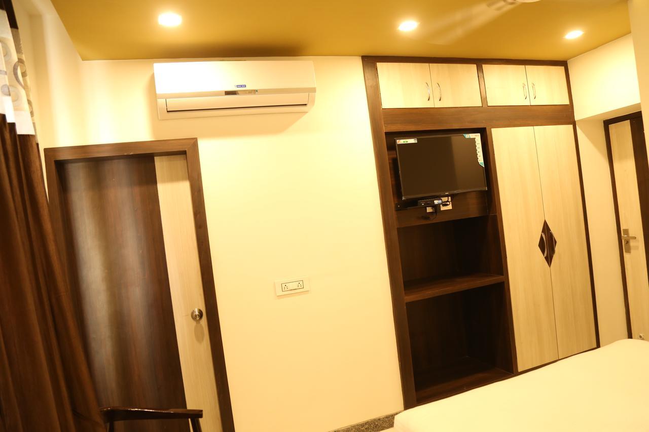 Hotel Delight Udaipur Bagian luar foto