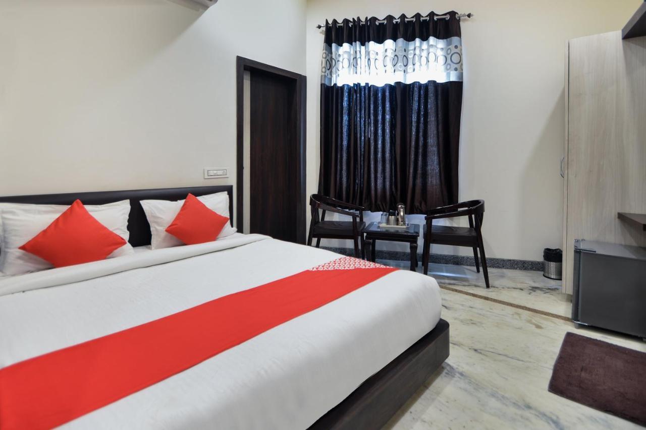 Hotel Delight Udaipur Bagian luar foto